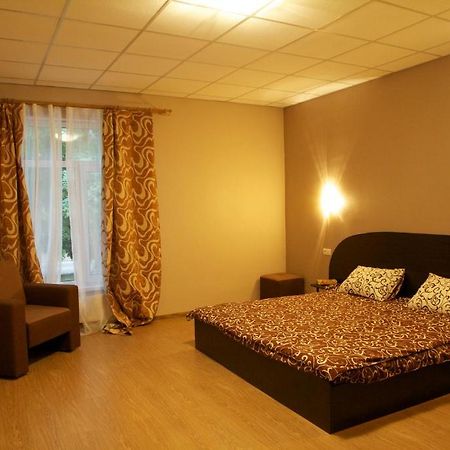 West Hotel Charkov Kamer foto